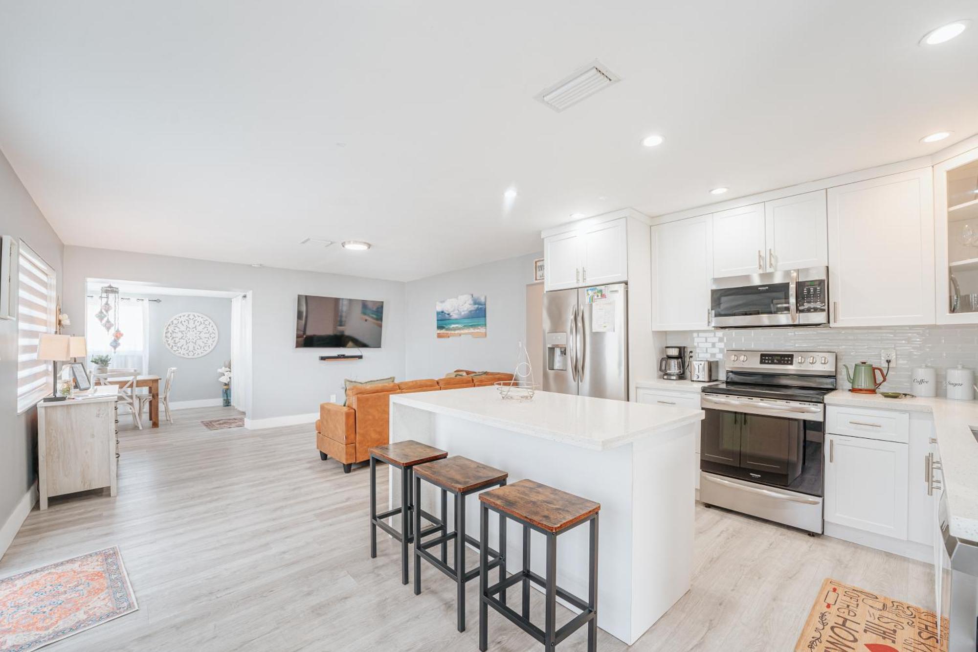 Home With A Pool Close To Beach And Fll Airport Pool Heated October- March 劳德代尔堡 外观 照片